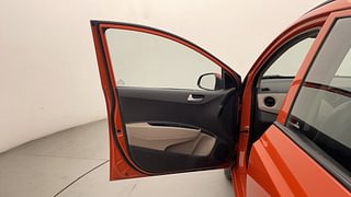 Used 2019 Hyundai Grand i10 [2017-2020] Sportz 1.2 Kappa VTVT Petrol Manual interior LEFT FRONT DOOR OPEN VIEW