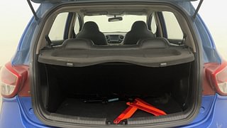 Used 2019 Hyundai Grand i10 [2017-2020] Sportz 1.2 Kappa VTVT Petrol Manual interior DICKY INSIDE VIEW