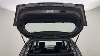 Used 2017 Maruti Suzuki Swift [2014-2017] VXI (O) Petrol Manual interior DICKY DOOR OPEN VIEW