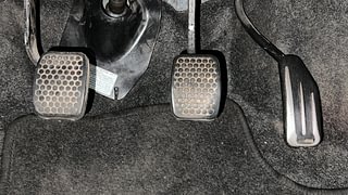 Used 2013 Maruti Suzuki Alto 800 [2012-2016] Lxi Petrol Manual interior PEDALS VIEW