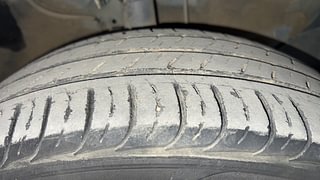 Used 2020 Kia Seltos HTK Plus G Petrol Manual tyres RIGHT FRONT TYRE TREAD VIEW