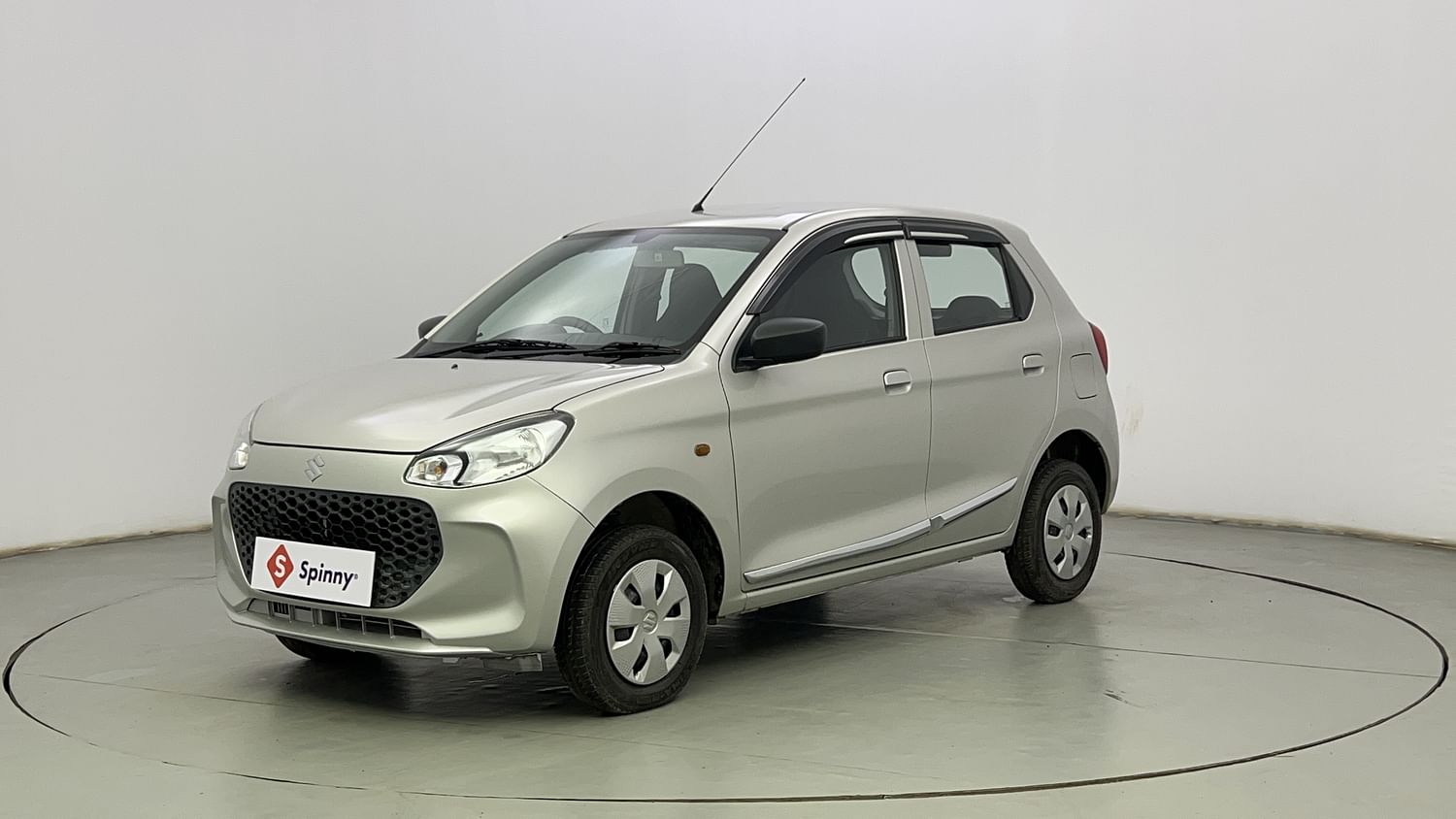LEFT FRONT CORNER VIEW