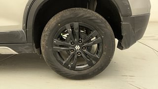 Used 2020 Maruti Suzuki Vitara Brezza [2016-2020] ZDi Plus Diesel Manual tyres LEFT REAR TYRE RIM VIEW