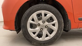 Used 2019 Hyundai Grand i10 [2017-2020] Sportz 1.2 Kappa VTVT Petrol Manual tyres LEFT FRONT TYRE RIM VIEW