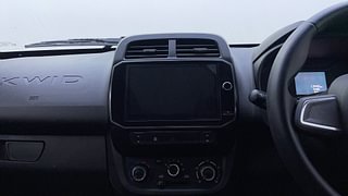 Used 2022 Renault Kwid 1.0 RXT AMT SCE Petrol Automatic top_features Touch screen infotainment system
