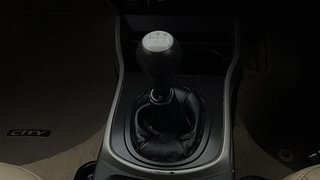 Used 2016 Honda City [2014-2017] V Petrol Manual interior GEAR  KNOB VIEW