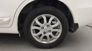 Used 2015 Honda Amaze [2013-2016] 1.2 VX AT i-VTEC Petrol Automatic tyres LEFT REAR TYRE RIM VIEW