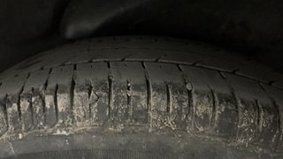 Used 2010 Hyundai i10 Magna 1.2 Petrol Manual tyres LEFT REAR TYRE TREAD VIEW
