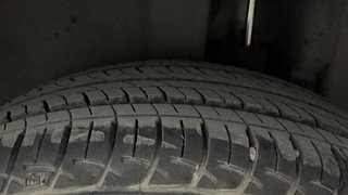 Used 2013 Maruti Suzuki Swift [2011-2017] ZXi Petrol Manual tyres LEFT REAR TYRE TREAD VIEW