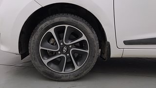 Used 2017 Hyundai Grand i10 [2017-2020] Sportz (O) AT 1.2 Kappa VTVT Petrol Automatic tyres LEFT FRONT TYRE RIM VIEW