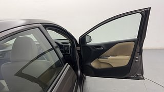 Used 2016 Honda City [2014-2017] V Petrol Manual interior RIGHT FRONT DOOR OPEN VIEW