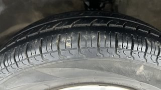 Used 2019 Maruti Suzuki Alto 800 [2016-2019] Lxi Petrol Manual tyres LEFT FRONT TYRE TREAD VIEW