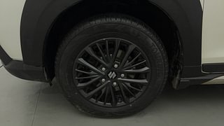 Used 2021 Maruti Suzuki XL6 [2019-2022] Alpha MT Petrol Petrol Manual tyres LEFT FRONT TYRE RIM VIEW