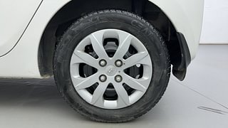 Used 2017 Hyundai Eon [2011-2018] Magna + Petrol Manual tyres LEFT REAR TYRE RIM VIEW