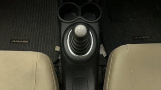 Used 2016 Honda Amaze [2013-2016] 1.2 S i-VTEC Petrol Manual interior GEAR  KNOB VIEW