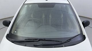 Used 2017 Hyundai Eon [2011-2018] Magna + Petrol Manual exterior FRONT WINDSHIELD VIEW