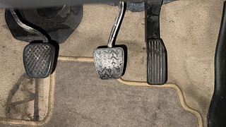 Used 2016 Honda City [2014-2017] V Petrol Manual interior PEDALS VIEW