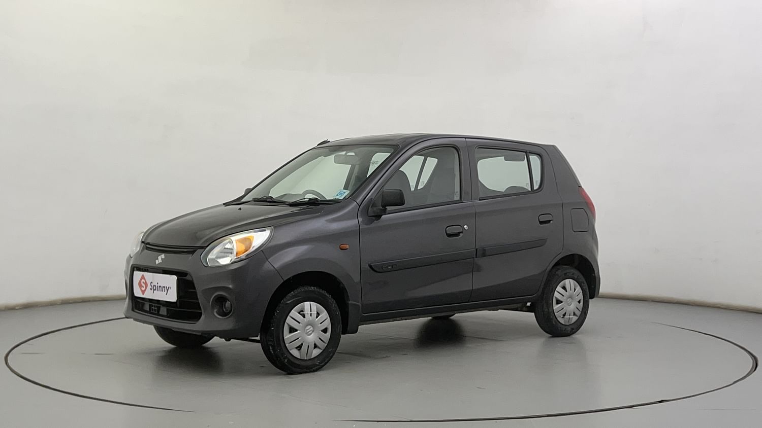 LEFT FRONT CORNER VIEW