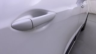 Used 2017 Hyundai Grand i10 [2017-2020] Sportz (O) AT 1.2 Kappa VTVT Petrol Automatic dents MINOR DENT
