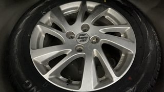 Used 2013 Maruti Suzuki Swift [2011-2017] ZXi Petrol Manual tyres SPARE TYRE VIEW