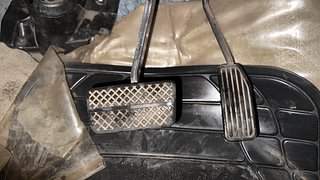 Used 2015 Honda Amaze [2013-2016] 1.2 VX AT i-VTEC Petrol Automatic interior PEDALS VIEW