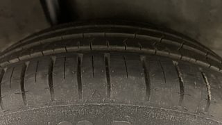 Used 2016 Honda Amaze [2013-2016] 1.2 S i-VTEC Petrol Manual tyres RIGHT REAR TYRE TREAD VIEW