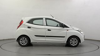 Used 2017 Hyundai Eon [2011-2018] Magna + Petrol Manual exterior RIGHT SIDE VIEW