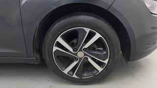 Used 2021 Tata Altroz XZ Plus 1.2 Petrol Manual tyres RIGHT FRONT TYRE RIM VIEW