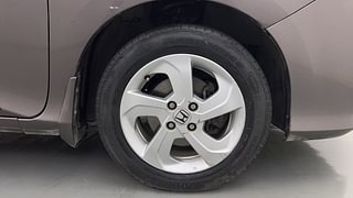 Used 2016 Honda City [2014-2017] V Petrol Manual tyres RIGHT FRONT TYRE RIM VIEW