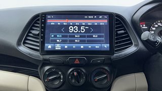 Used 2019 Hyundai New Santro 1.1 Magna Petrol Manual interior MUSIC SYSTEM & AC CONTROL VIEW