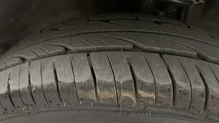 Used 2018 Maruti Suzuki Alto 800 [2016-2019] Vxi Petrol Manual tyres LEFT FRONT TYRE TREAD VIEW