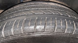 Used 2018 maruti-suzuki Ciaz Alpha Petrol AT Petrol Automatic tyres RIGHT REAR TYRE TREAD VIEW