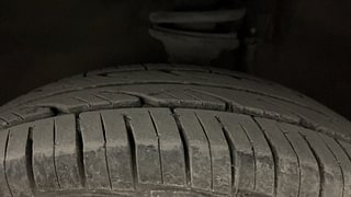 Used 2017 Maruti Suzuki Alto 800 [2016-2019] VXI (O) Petrol Manual tyres LEFT FRONT TYRE TREAD VIEW