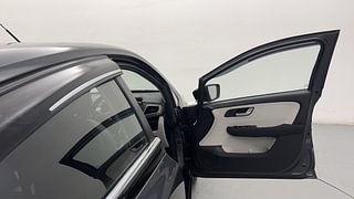 Used 2021 Tata Altroz XZ Plus 1.2 Petrol Manual interior RIGHT FRONT DOOR OPEN VIEW
