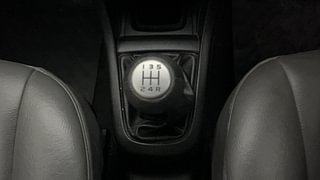 Used 2013 Maruti Suzuki Swift [2011-2017] ZXi Petrol Manual interior GEAR  KNOB VIEW