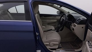 Used 2018 maruti-suzuki Ciaz Alpha Petrol AT Petrol Automatic interior RIGHT SIDE FRONT DOOR CABIN VIEW