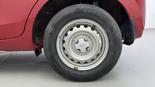 Used 2019 Hyundai New Santro 1.1 Magna Petrol Manual tyres LEFT REAR TYRE RIM VIEW