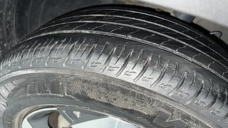 Used 2021 Hyundai Venue [2019-2022] SX 1.0  Turbo iMT Petrol Manual tyres LEFT FRONT TYRE TREAD VIEW