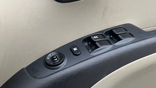 Used 2012 Hyundai i10 [2010-2016] Sportz 1.2 Petrol Petrol Manual top_features Power windows