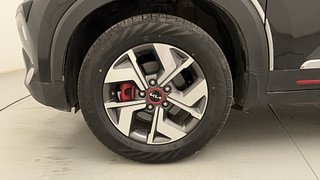 Used 2022 Kia Sonet GTX Plus 1.0 iMT Petrol Manual tyres LEFT FRONT TYRE RIM VIEW