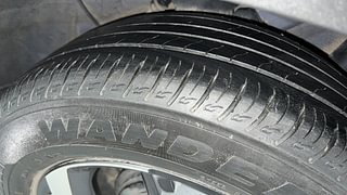 Used 2021 Hyundai Venue [2019-2022] SX 1.0  Turbo iMT Petrol Manual tyres LEFT REAR TYRE TREAD VIEW