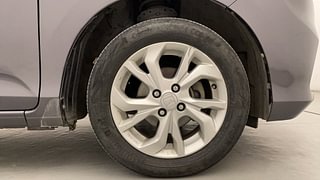 Used 2018 honda Amaze 1.5 V CVT i-DTEC Diesel Automatic tyres RIGHT FRONT TYRE RIM VIEW