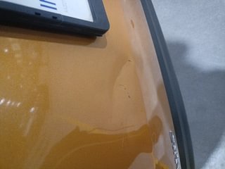 Used 2021 Renault Triber RXZ Petrol Manual dents MINOR DENT