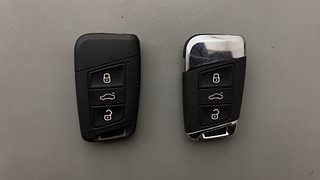 Used 2020 Skoda Kodiaq [2017-2020] Style 2.0 TDI 4x4 AT Diesel Automatic extra CAR KEY VIEW