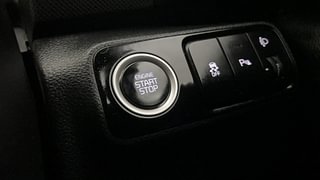 Used 2022 Kia Sonet GTX Plus 1.0 iMT Petrol Manual top_features Keyless start