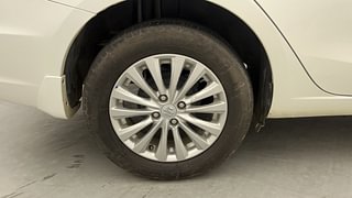 Used 2022 Maruti Suzuki Ciaz Zeta Petrol Petrol Manual tyres RIGHT REAR TYRE RIM VIEW
