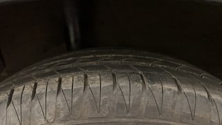 Used 2022 Kia Sonet GTX Plus 1.0 iMT Petrol Manual tyres RIGHT REAR TYRE TREAD VIEW