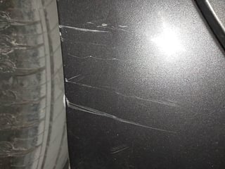 Used 2017 Maruti Suzuki Swift [2011-2017] VXi Petrol Manual dents MINOR SCRATCH