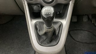 Used 2015 Hyundai i10 magna 1.1 Petrol Manual interior GEAR  KNOB VIEW