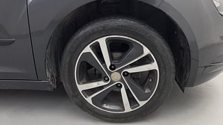 Used 2021 Tata Altroz XZ Plus 1.2 Petrol Manual tyres RIGHT FRONT TYRE RIM VIEW